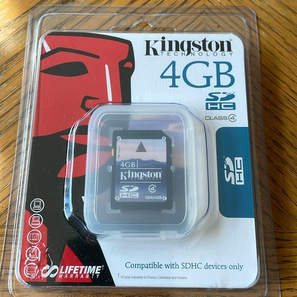 3 Kingston Technology 4GB SDHC Cards NEW - Picture 2 of 3